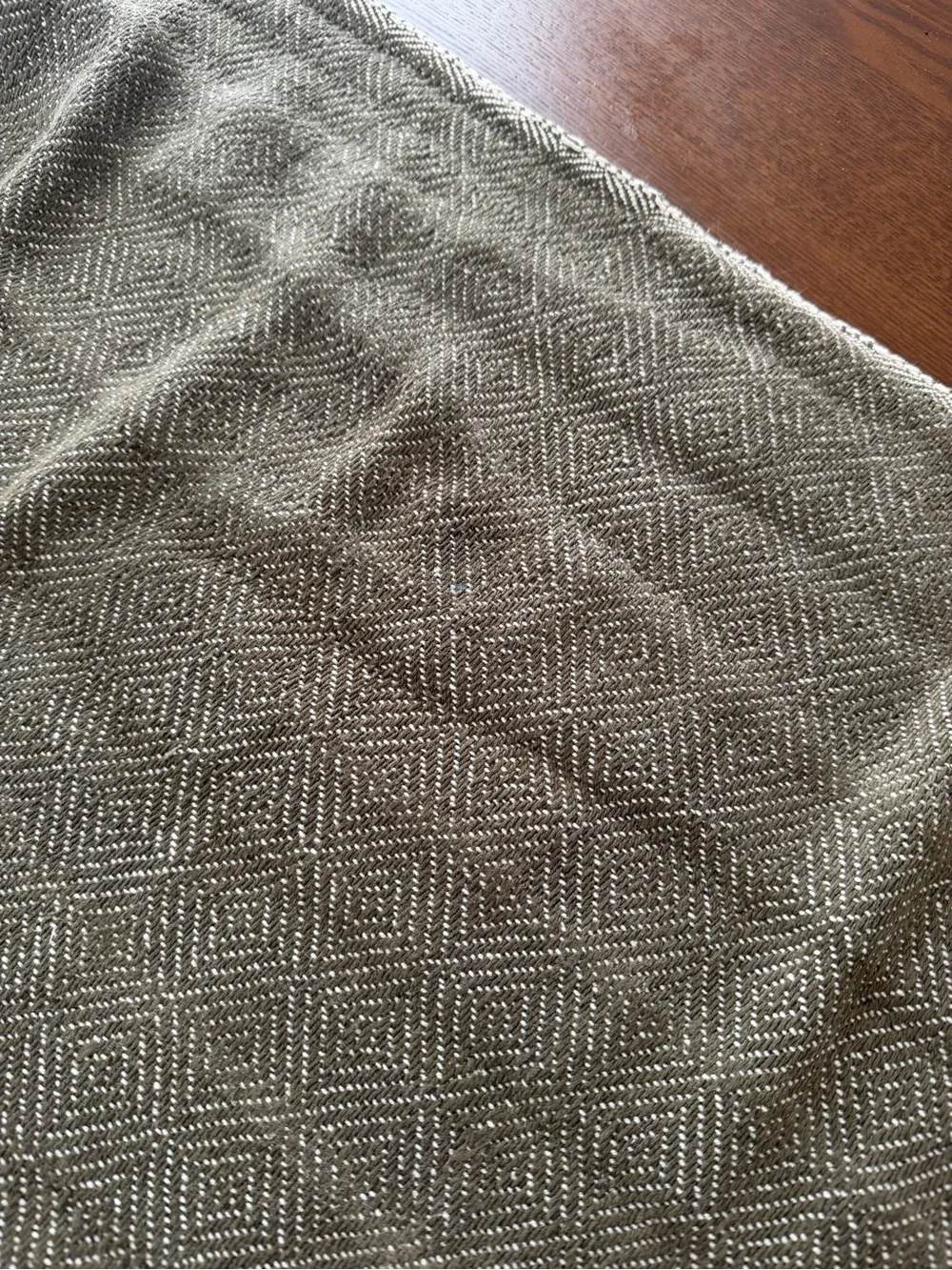 Crate & Barrel Linen Blend Herringbone Table Runner Olive Fringed 16 x 90
